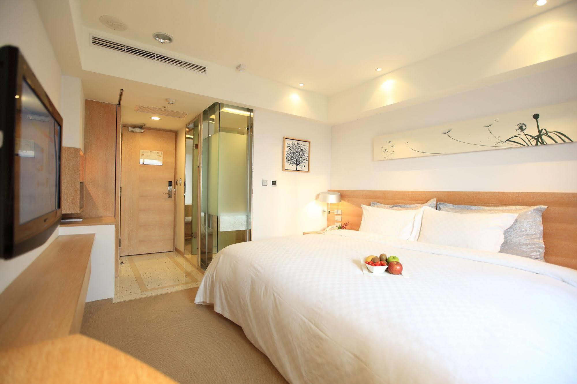 Beacon Hotel Taichung Buitenkant foto