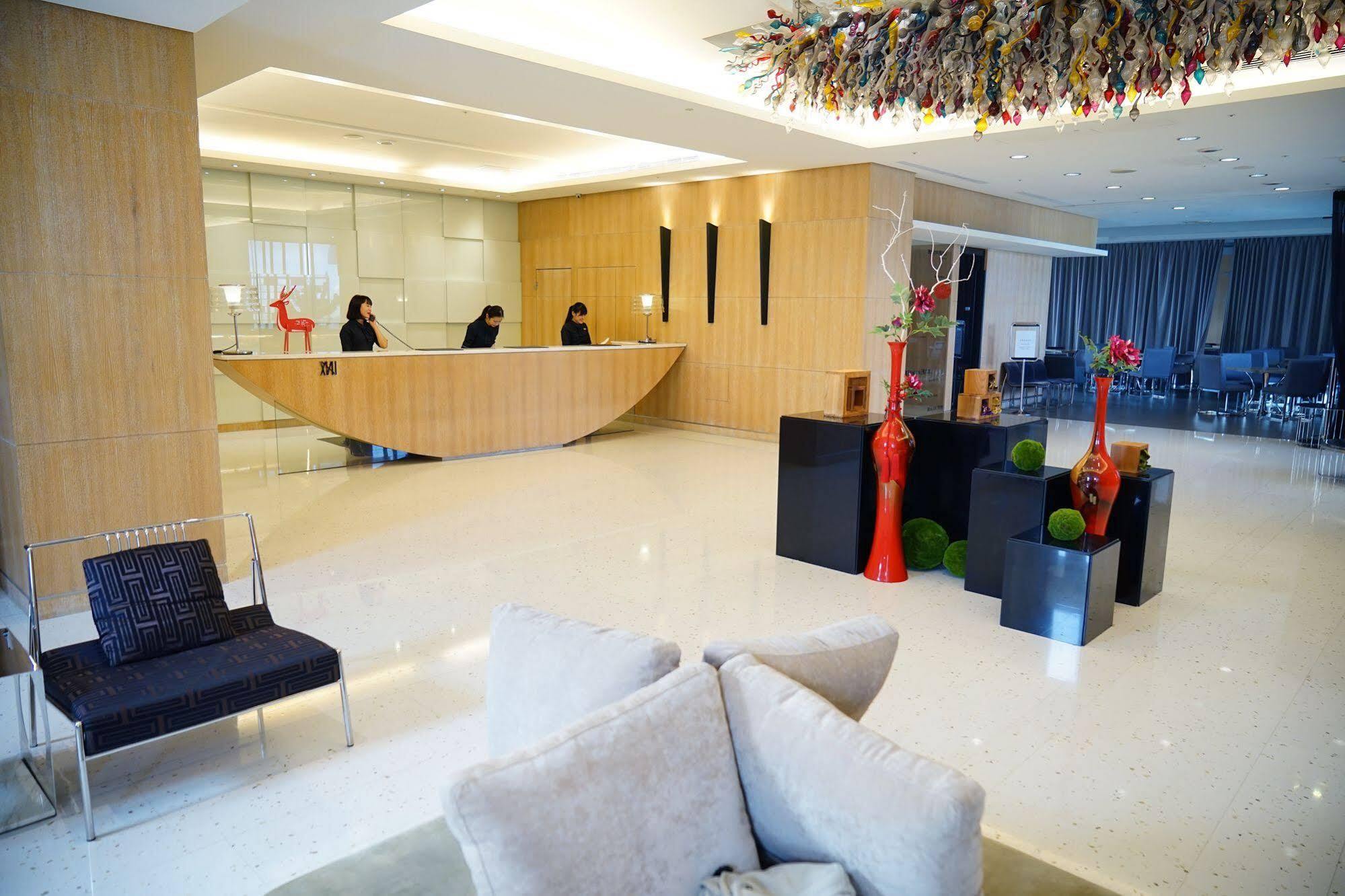 Beacon Hotel Taichung Buitenkant foto